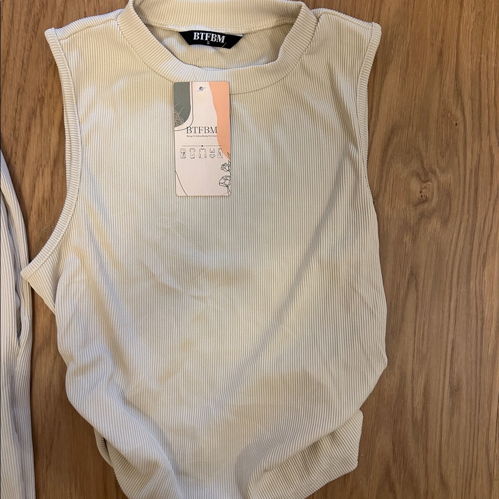 Amazon Cream Ribbed Set - Picture 2 of 5